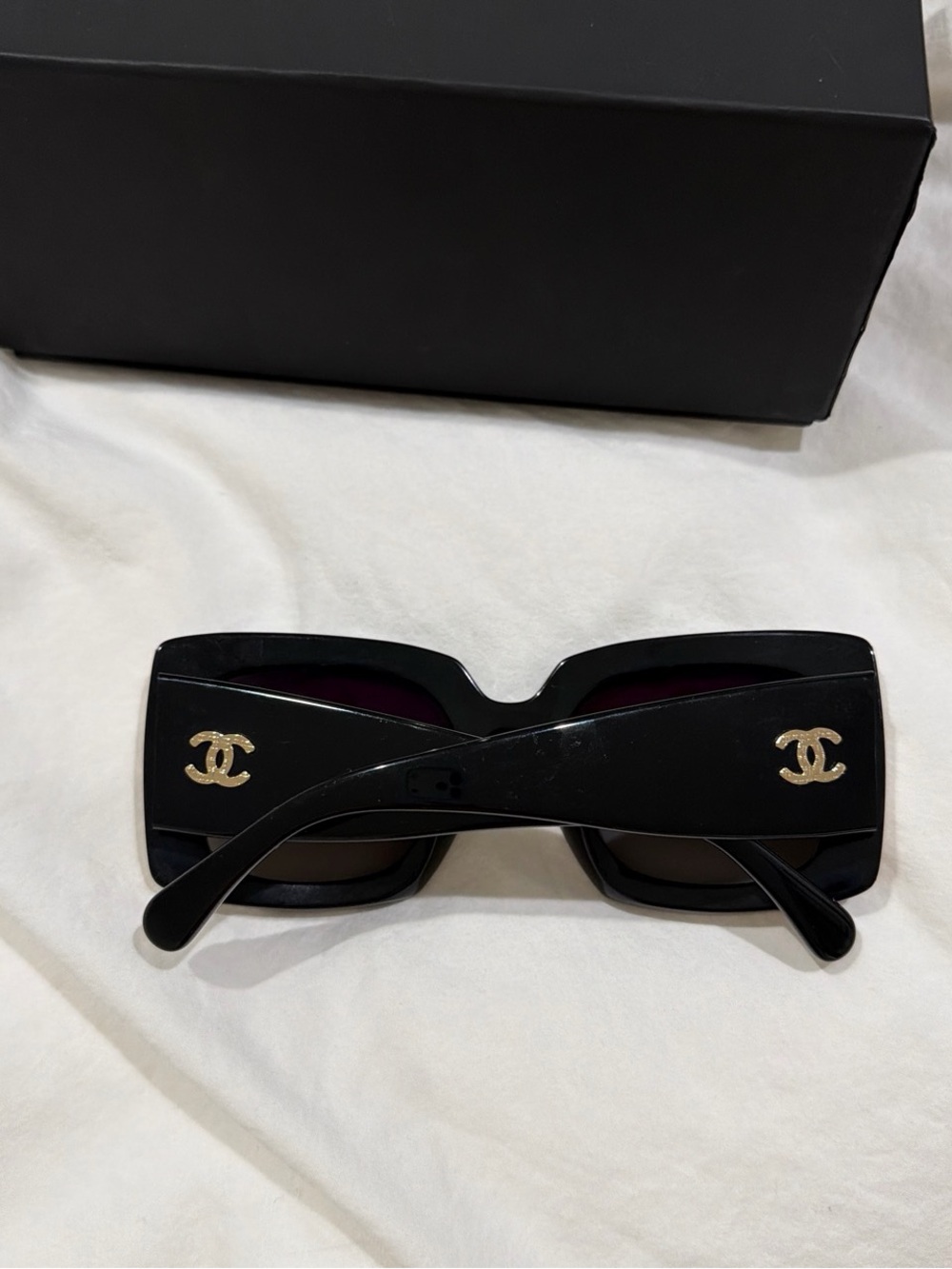 Chanel black rectangle sunglasses - Picture 4 of 9